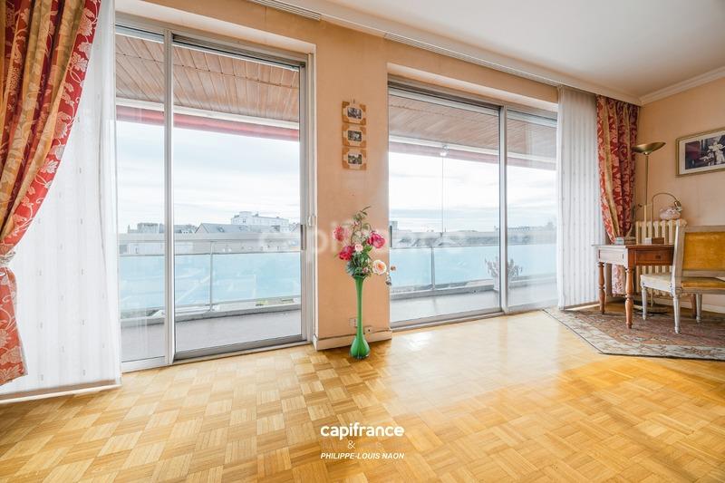 Appartement - 98 m² - 4 pièces