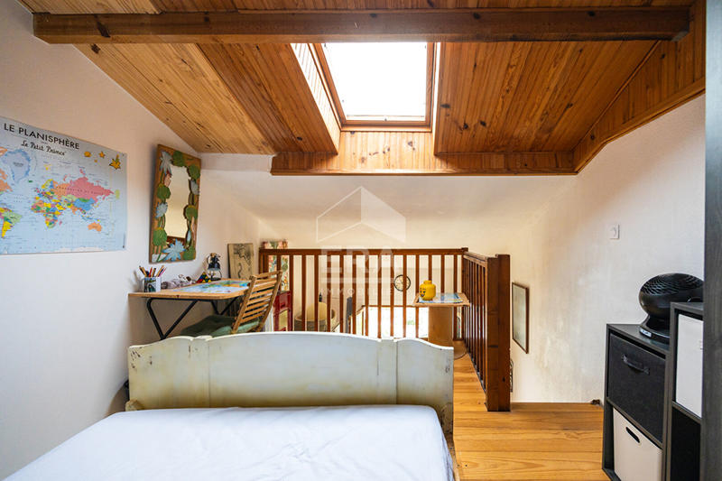 Maison - 64 m² - 4 pièces