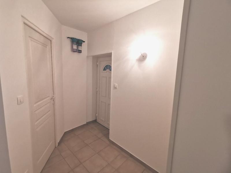 Appartement - 81 m² - 3 pièces