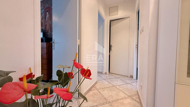 Appartement - 80 m² - 3 pièces