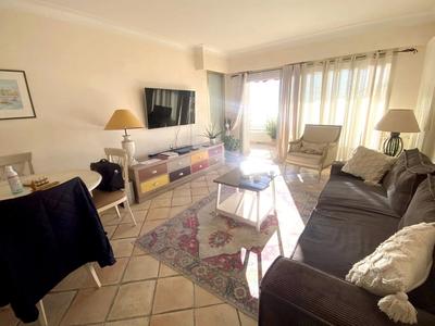 Appartement - 81 m² - 3 pièces