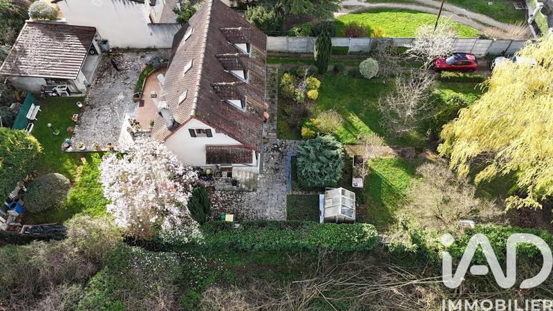 Maison - 113 m² - 6 pièces