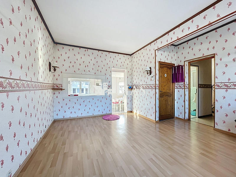 Maison - 74 m² - 5 pièces