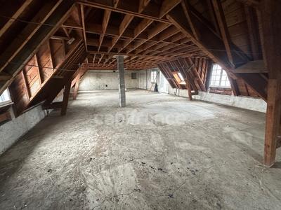 Loft - 140 m² - 1 pièce