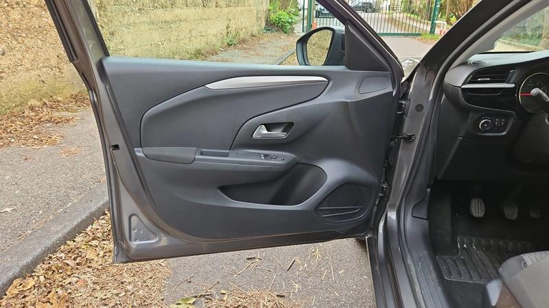 Opel Corsa 1.2 i 75 Edition