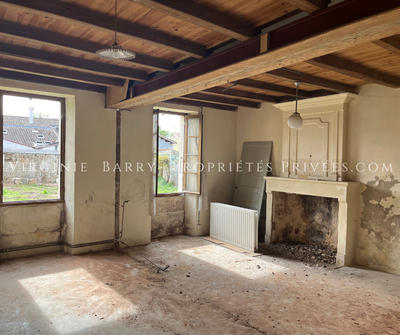 Maison - 144 m² - 5 pièces