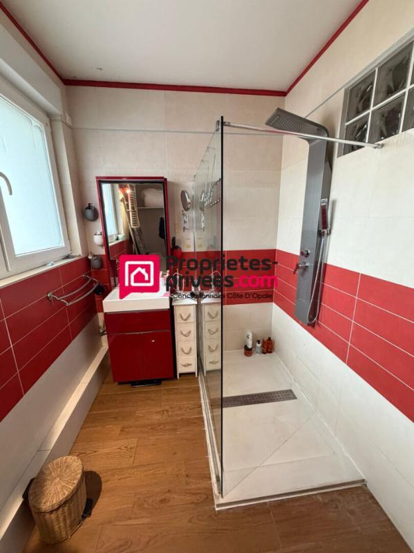 Maison - 170 m² - 5 pièces