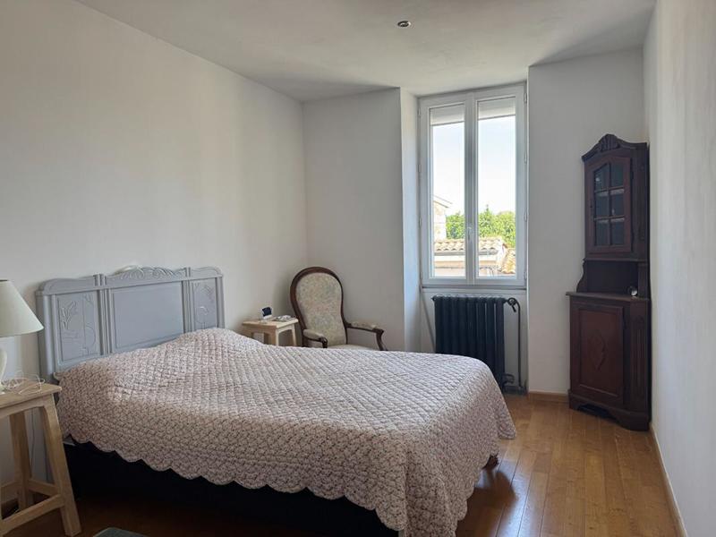 Maison en pierre - 220 m² - 8 pièces