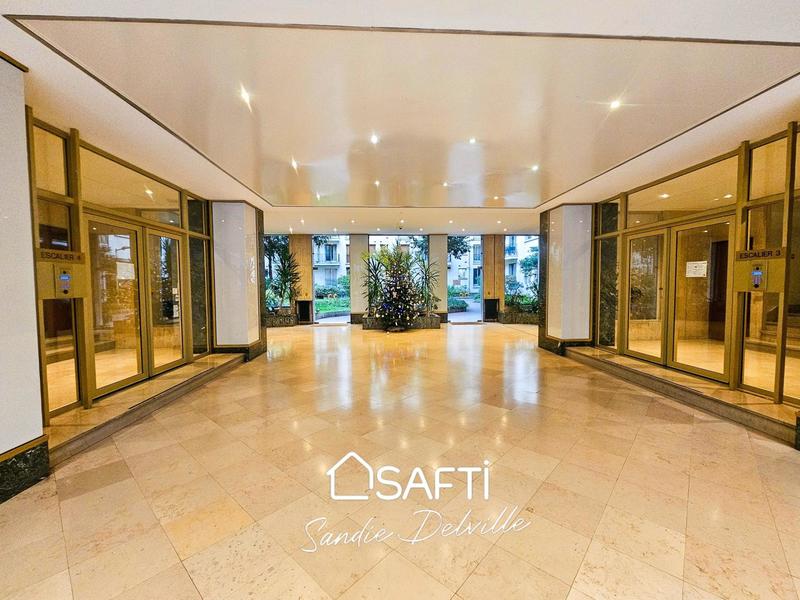 Appartement - 105 m² - 5 pièces