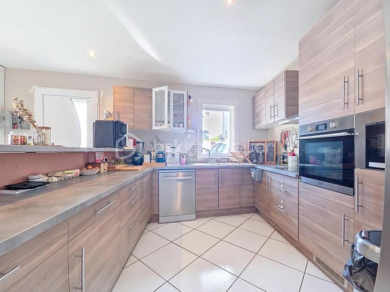 Maison - 136 m² - 5 pièces