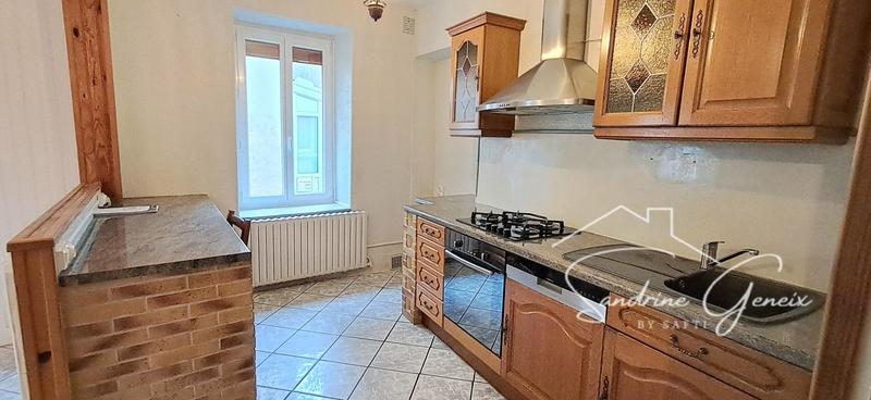 Maison - 74 m² - 4 pièces