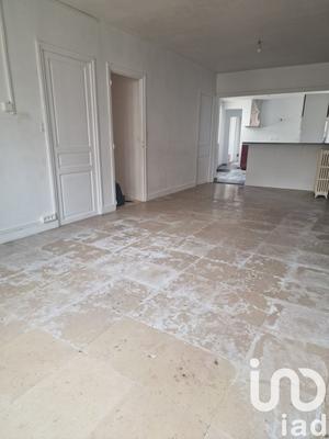 Maison - 157 m² - 8 pièces