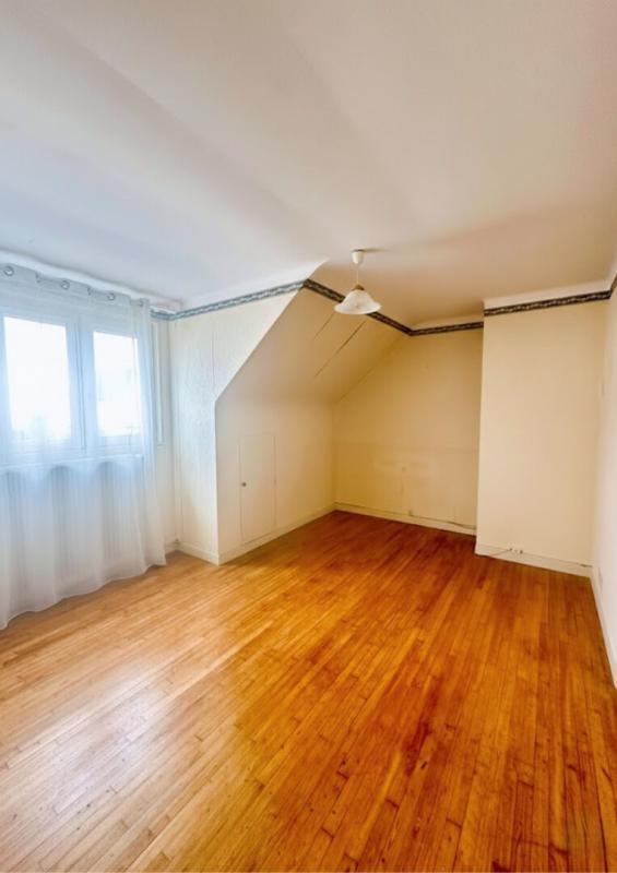 Maison - 110 m² - 6 pièces