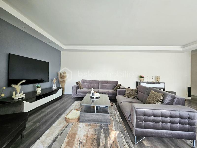 Appartement - 84 m² - 3 pièces