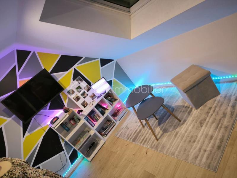 Demeure - 130 m² - 6 pièces