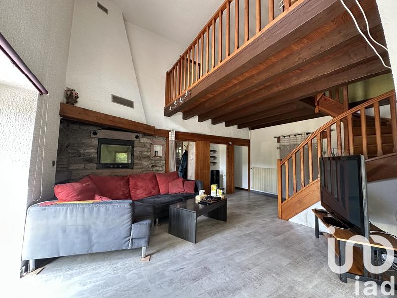 Maison - 317 m² - 13 pièces