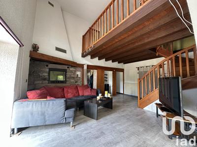 Maison - 317 m² - 13 pièces