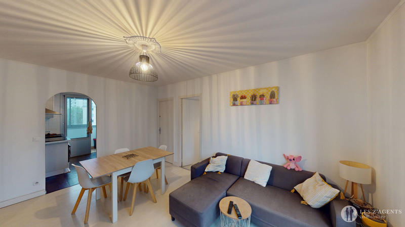 Appartement - 61 m² - 4 pièces