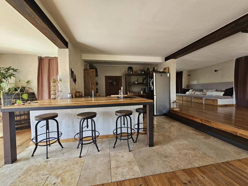 Maison - 175 m² - 4 pièces