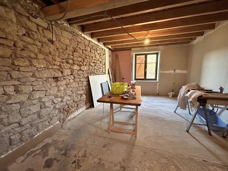 Maison - 208 m² - 8 pièces