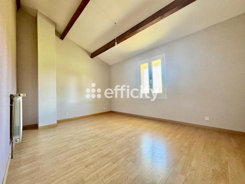 Maison - 197 m² - 9 pièces