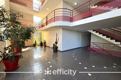 Appartement - 120 m² - 4 pièces