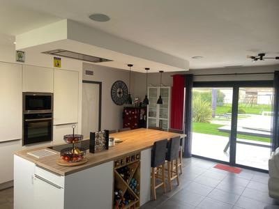 Maison - 112 m² - 4 pièces