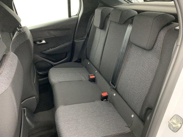 Peugeot 208 Hybrid 100 e-Dcs6 Style