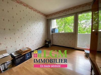 Appartement - 77 m² - 4 pièces