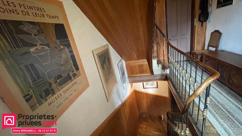 Maison - 175 m² - 6 pièces