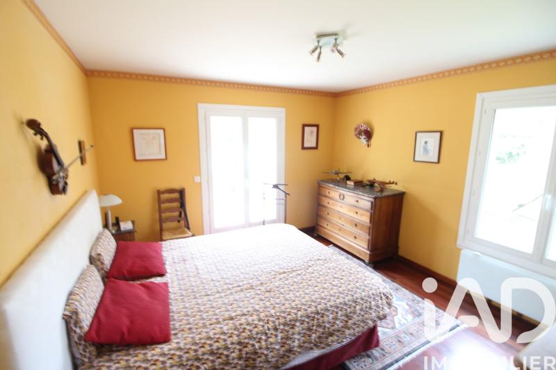 Maison - 180 m² - 6 pièces