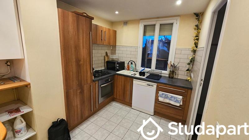 Chambre - 12 m² - 1 pièce