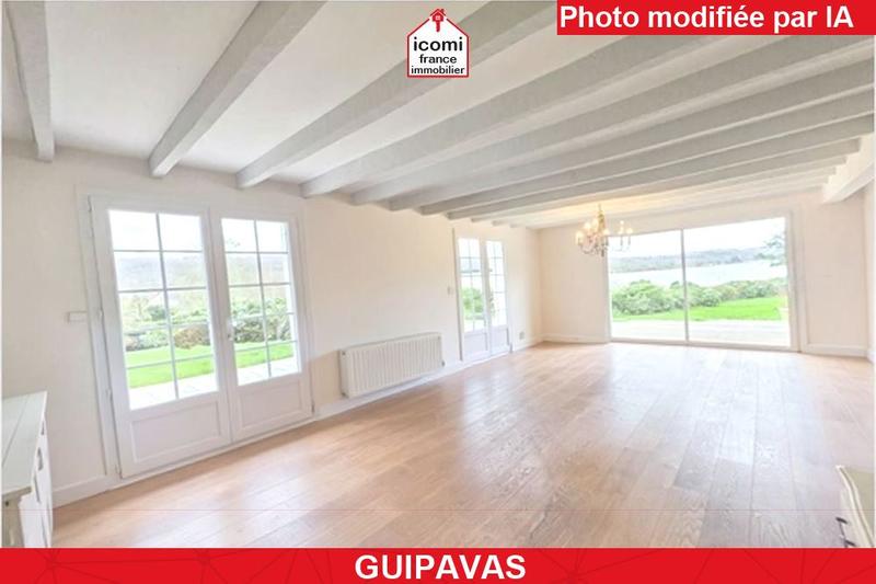 Propriété - 250 m² - 7 pièces
