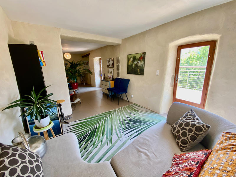 Maison - 160 m² - 9 pièces