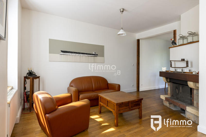 Maison - 142 m² - 6 pièces