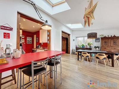 Maison - 140 m² - 5 pièces