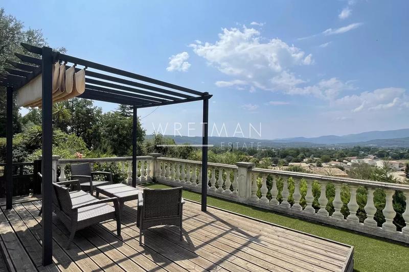 Villa - 150 m² - 5 pièces