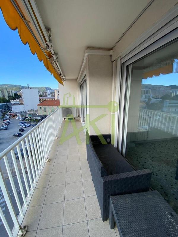 Appartement - 95 m² - 4 pièces