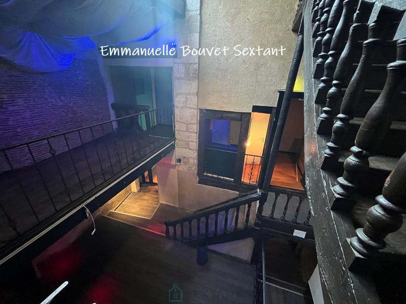 Immeuble mixte - 274 m²