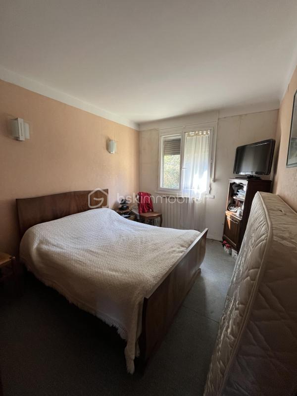 Maison - 218 m² - 10 pièces