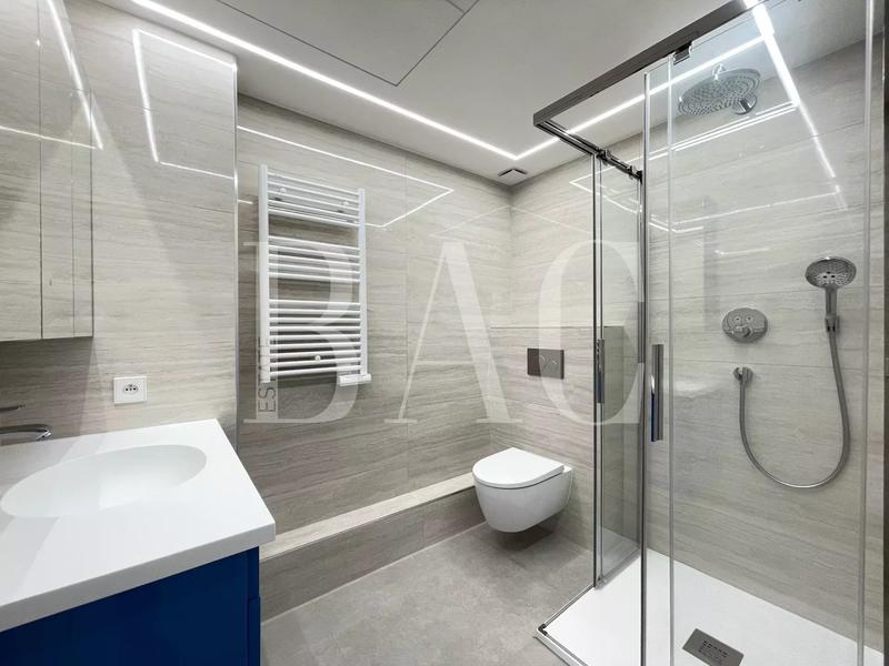 Appartement - 95 m² - 3 pièces