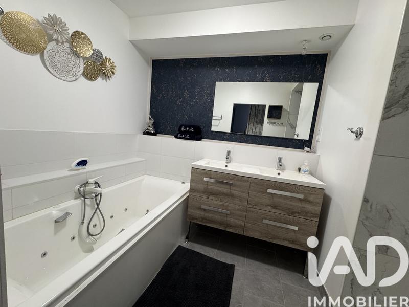 Appartement - 94 m² - 3 pièces