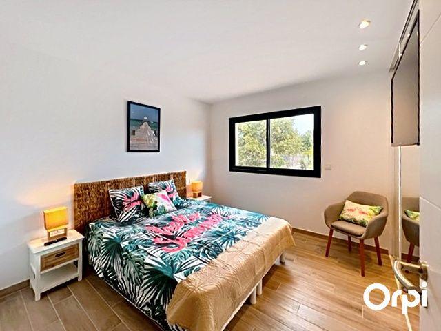 Villa - 180 m² - 5 pièces