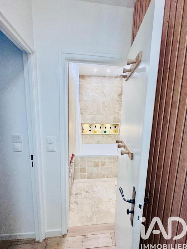 Appartement - 80 m² - 4 pièces