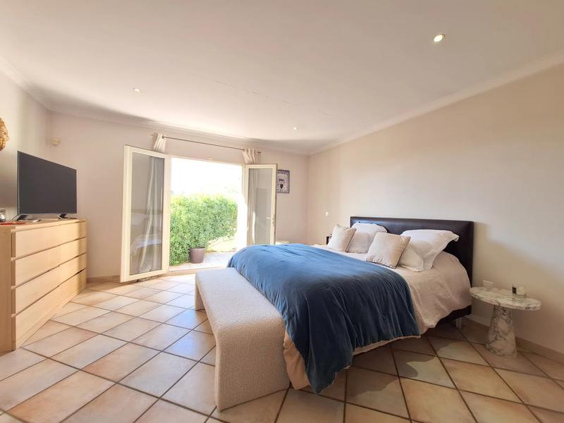 Villa - 160 m² - 5 pièces