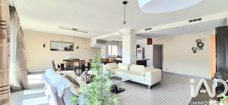 Appartement - 114 m² - 3 pièces