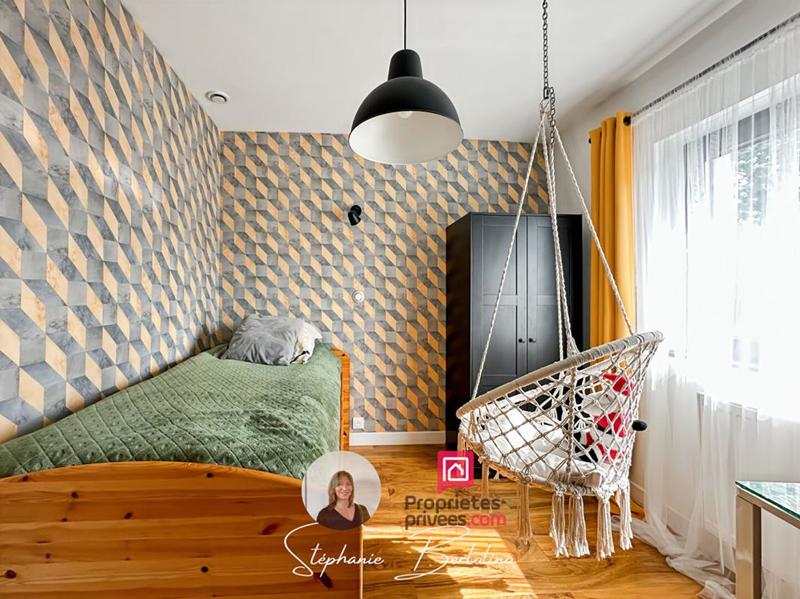 Maison - 163 m² - 6 pièces