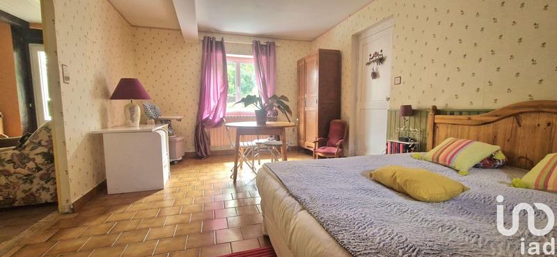 Maison - 212 m² - 6 pièces