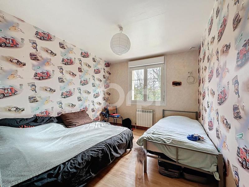 Maison - 90 m² - 4 pièces