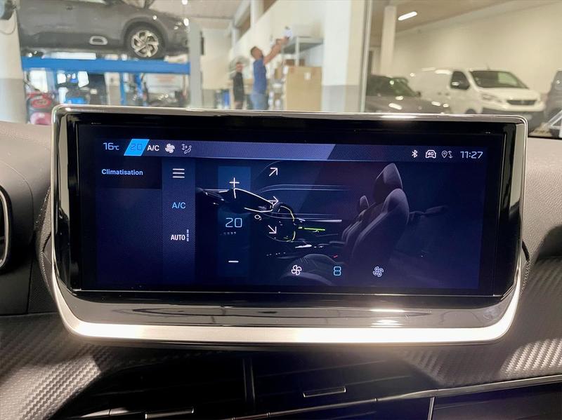 Peugeot 208 II (2) 1.2 Puretech 100 Allure